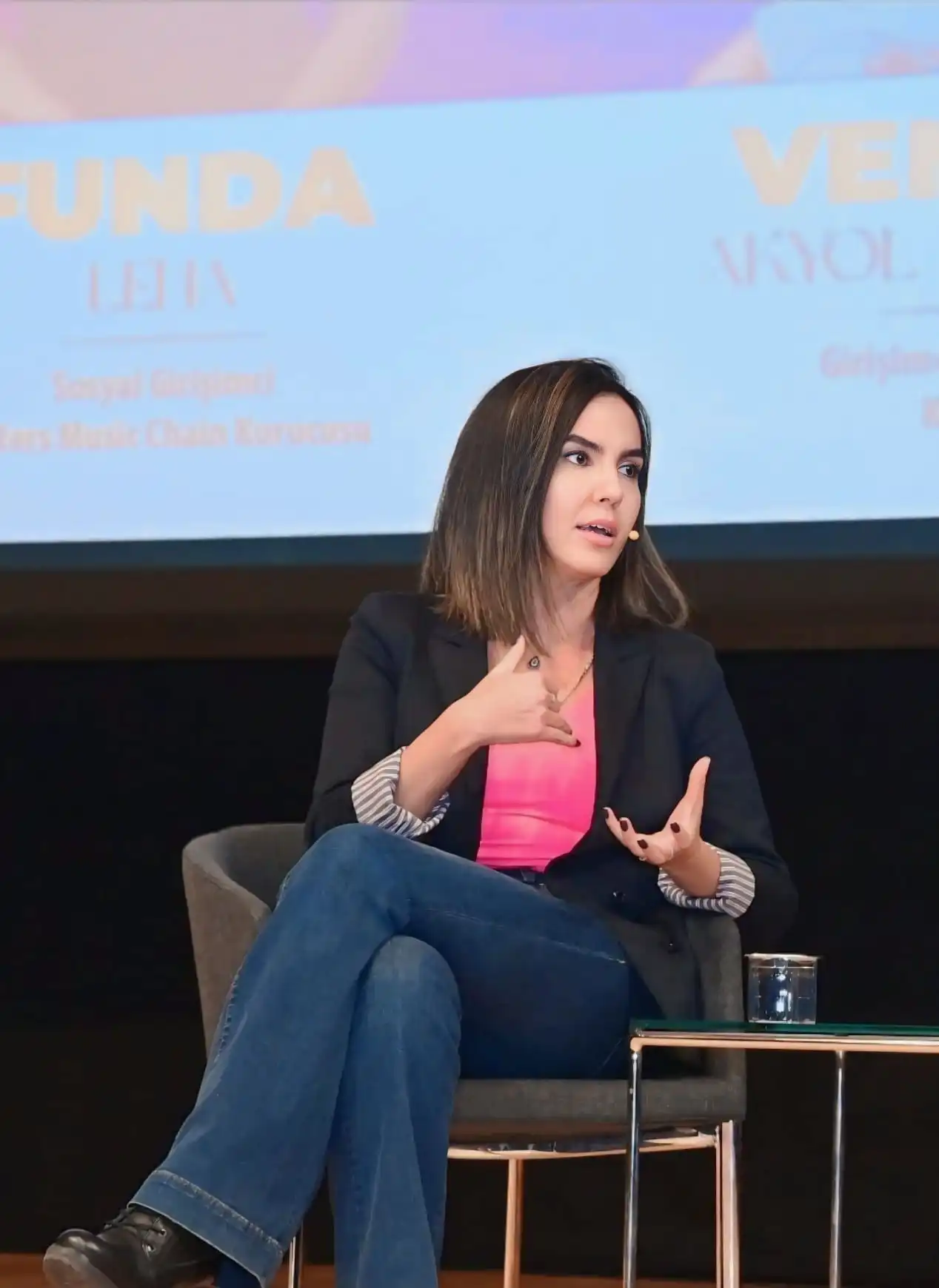 Dr. Funda Lena — Stage presentation